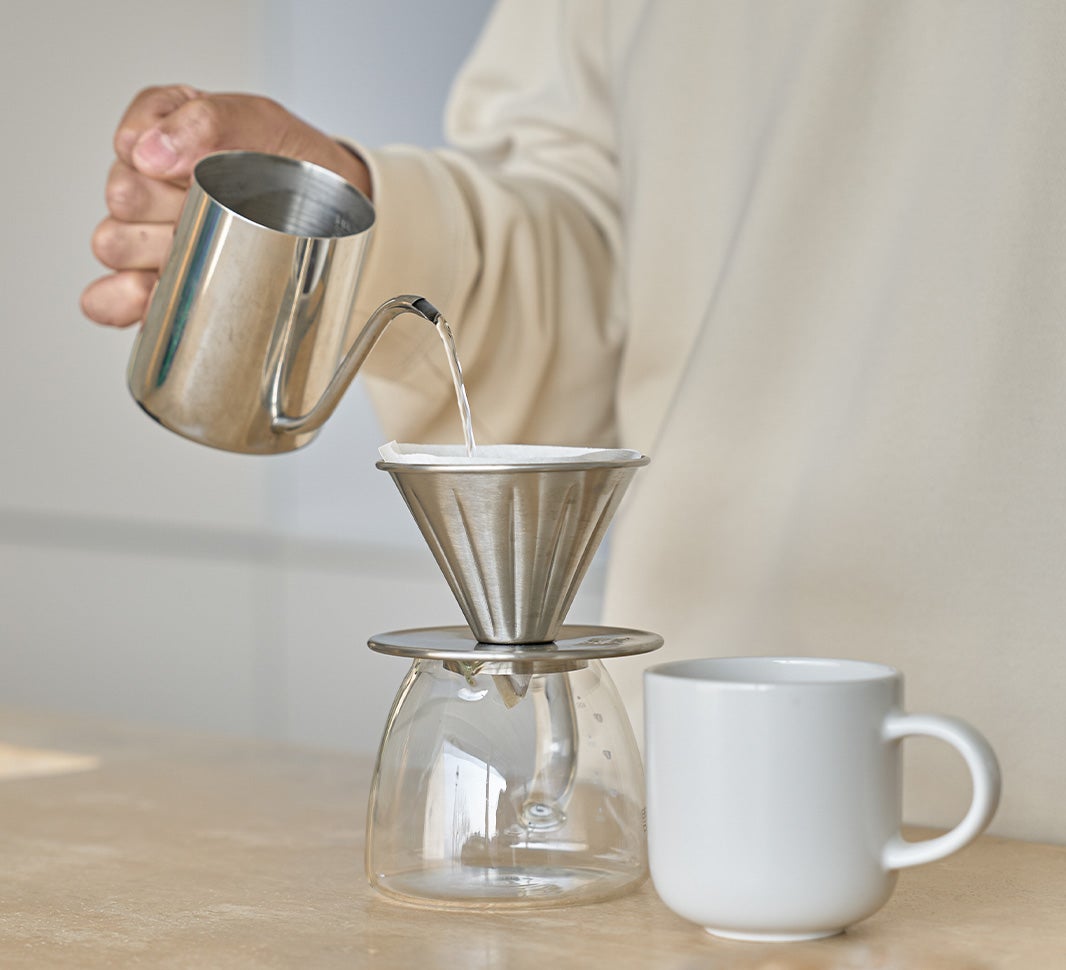 ドリップコーヒーとは？原産地、淹れ方、フレーバー | ネスカフェ 公式